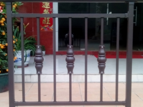 锌钢阳台护栏生产